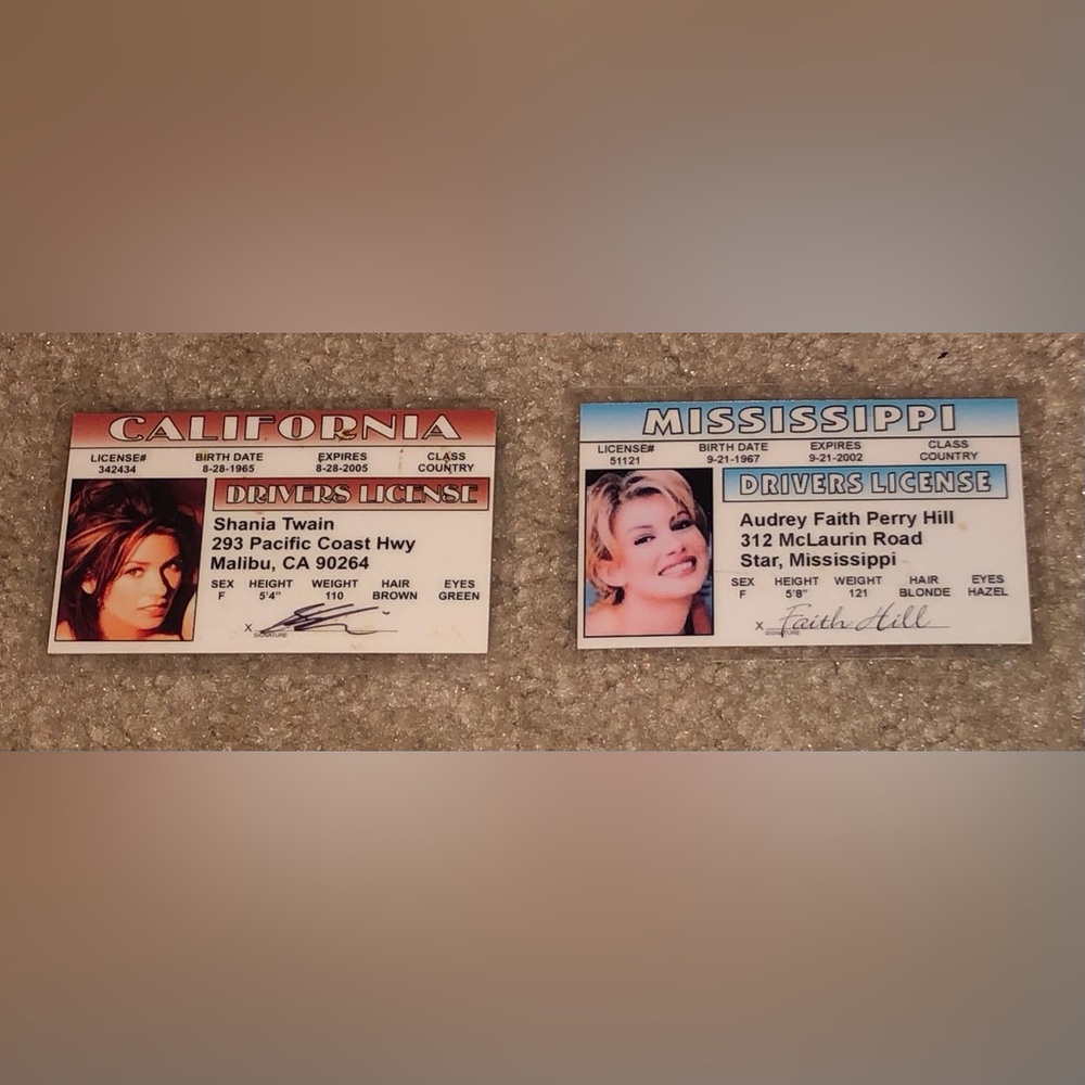 Faith Hill and Shania Twain Novelty Magnet ID Licenses- Set if Two